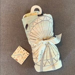 Loulou Lollipop Muslin Swaddle